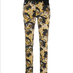 Versace jeans couture size 25